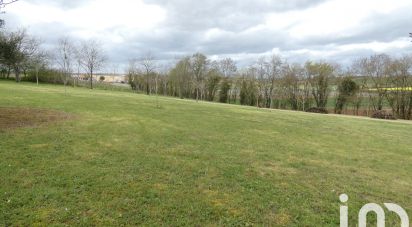 Terrain de 3 559 m² à Genac-Bignac (16170)