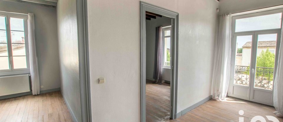 Maison 7 pièces de 148 m² à Landiras (33720)