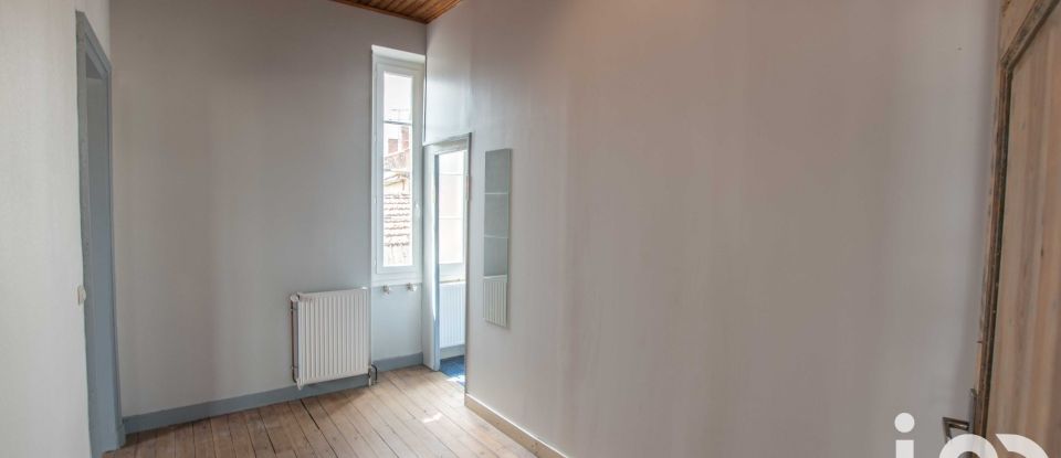 Maison 7 pièces de 148 m² à Landiras (33720)