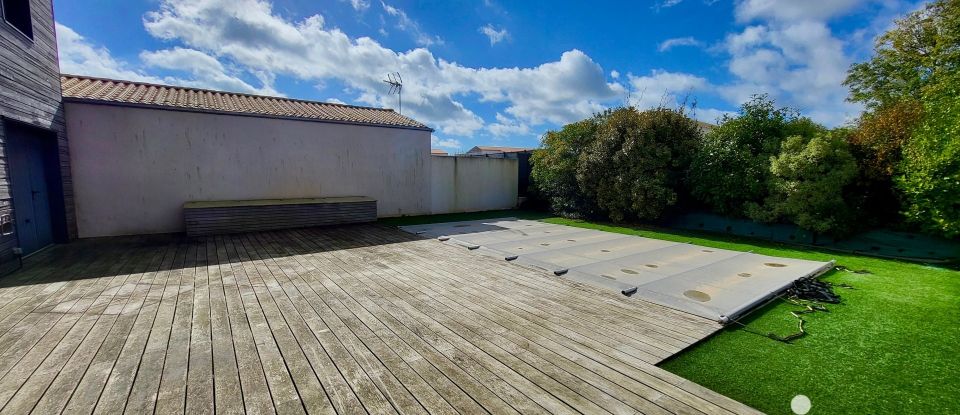 Maison d’architecte 6 pièces de 124 m² à Dompierre-sur-Mer (17139)