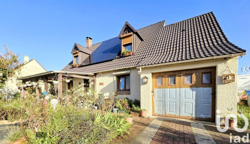 Maison traditionnelle 6 pièces de 125 m² à Caudebec-lès-Elbeuf (76320)