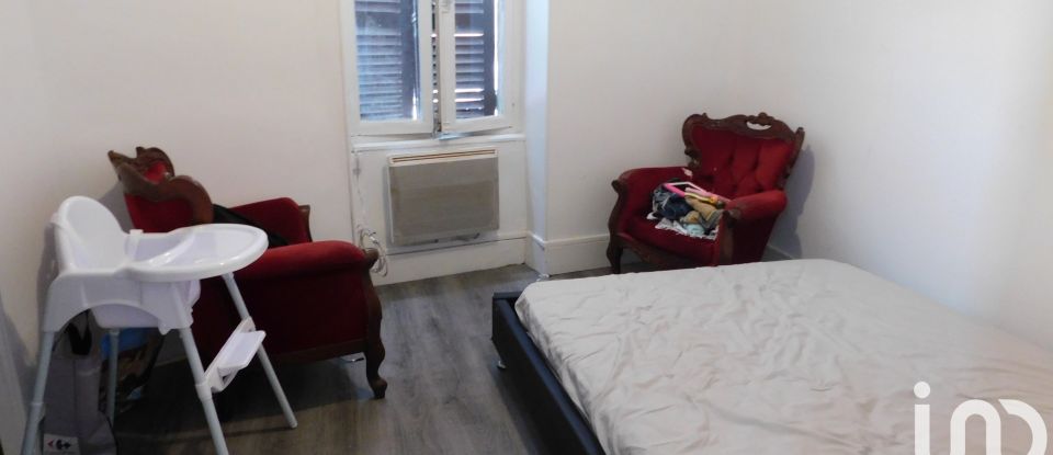 Apartment 3 rooms of 32 m² in Montluçon (03100)