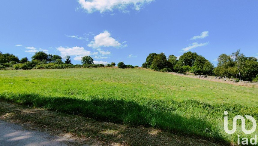 Terrain de 7 144 m² à Coulangeron (89580)