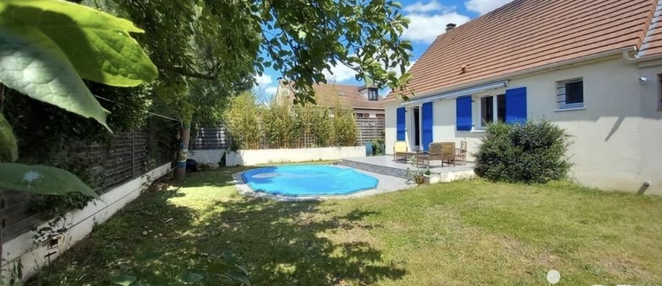 House 5 rooms of 111 m² in Saintry-sur-Seine (91250)