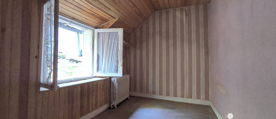 Maison 5 pièces de 80 m² à Magnat-l'Étrange (23260)