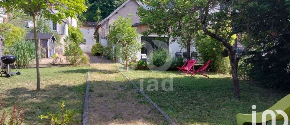 Town house 6 rooms of 160 m² in Tours (37000)