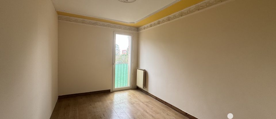 Appartement 4 pièces de 69 m² à Nîmes (30000)