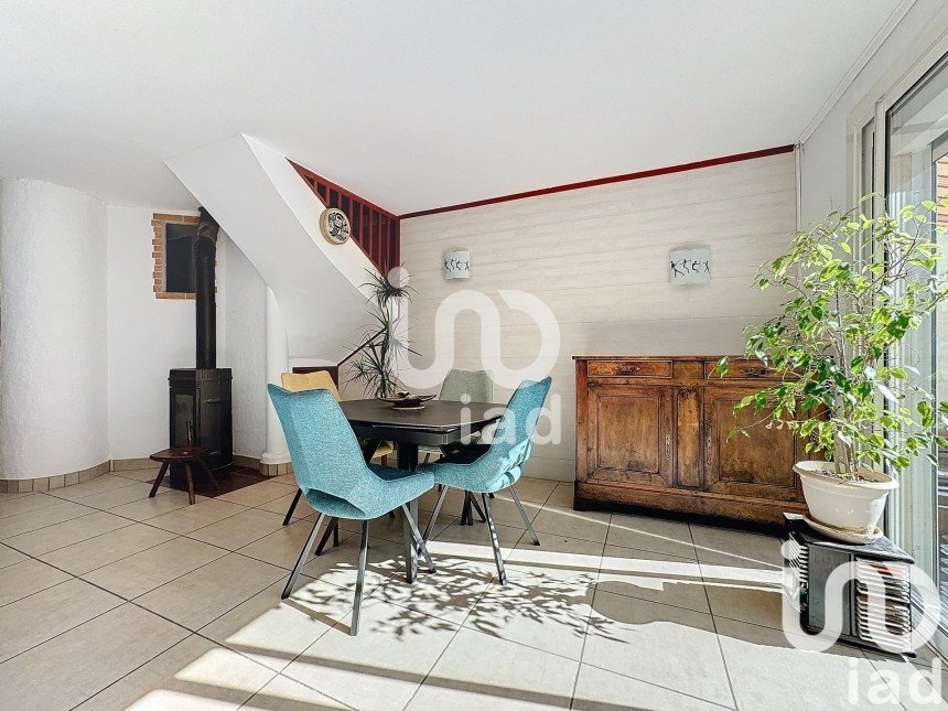 Maison 4 pièces de 88 m² à Istres (13800)