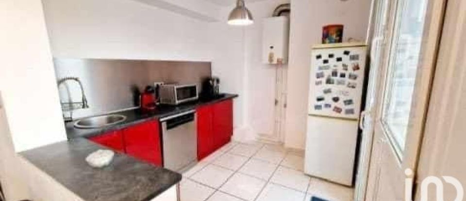 Apartment 3 rooms of 71 m² in Château-Thierry (02400)