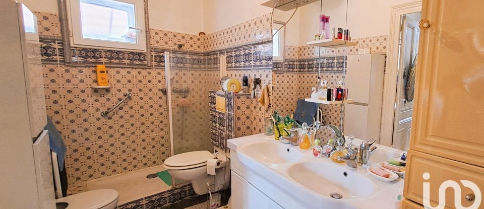 Appartement 5 pièces de 130 m² à Béziers (34500)