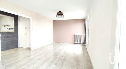 Appartement 3 pièces de 70 m² à Saint-Étienne (42100)