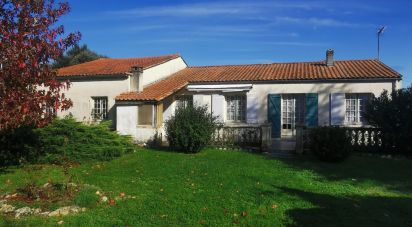 Maison 4 pièces de 102 m² à Coux (17130)