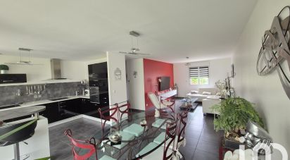 Pavilion 5 rooms of 99 m² in Vivier-au-Court (08440)