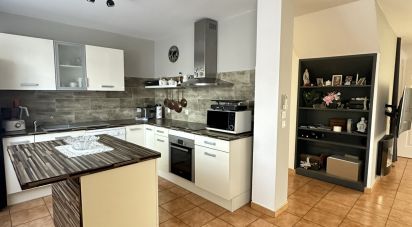 Maison 5 pièces de 96 m² à Pépieux (11700)