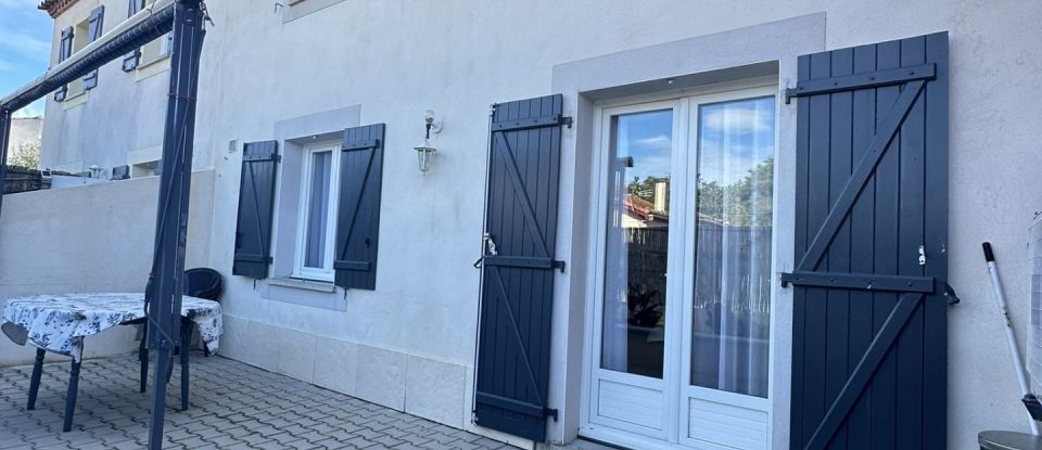 House 5 rooms of 96 m² in Pépieux (11700)