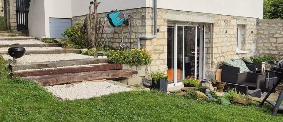 Traditional house 5 rooms of 98 m² in Champagne-sur-Oise (95660)