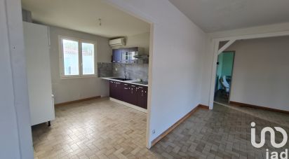 Maison 4 pièces de 112 m² à Allègre-les-Fumades (30500)