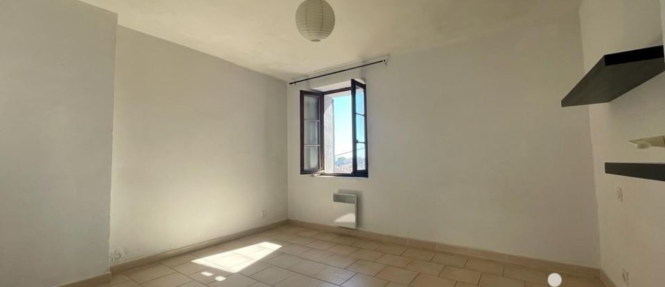 Maison 5 pièces de 104 m² à Roquebrune-sur-Argens (83520)