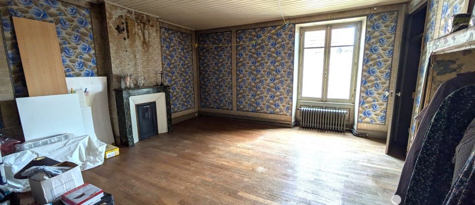 Maison 4 pièces de 117 m² à Rolampont (52260)