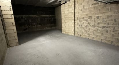 Parking/garage/box de 43 m² à Choisy-le-Roi (94600)