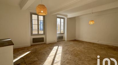 Apartment 2 rooms of 69 m² in Nîmes (30000)