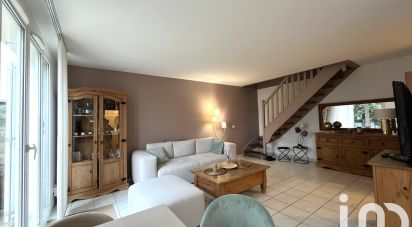 Duplex 3 rooms of 61 m² in Combs-la-Ville (77380)