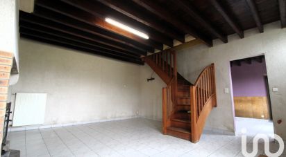 Country house 4 rooms of 103 m² in Les Loges-Marchis (50600)