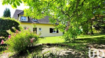 House 6 rooms of 165 m² in Cerny (91590)