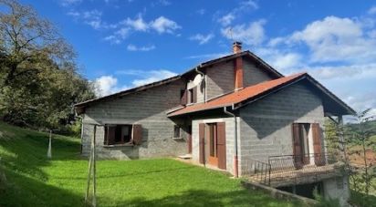 Traditional house 5 rooms of 130 m² in Montromant (69610)