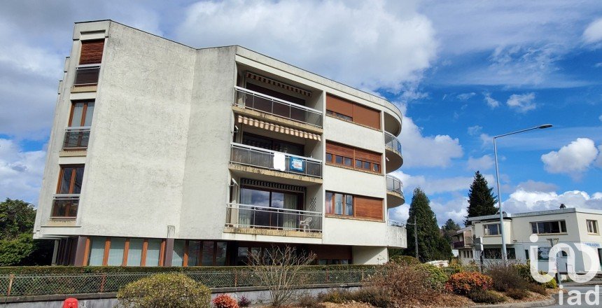 Apartment 5 rooms of 92 m² in Ussel (19200)