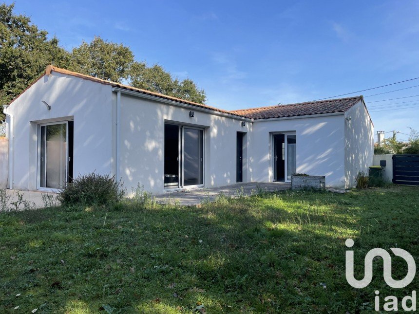 Maison traditionnelle 3 pièces de 73 m² à Saint-Pierre-d'Oléron (17310)