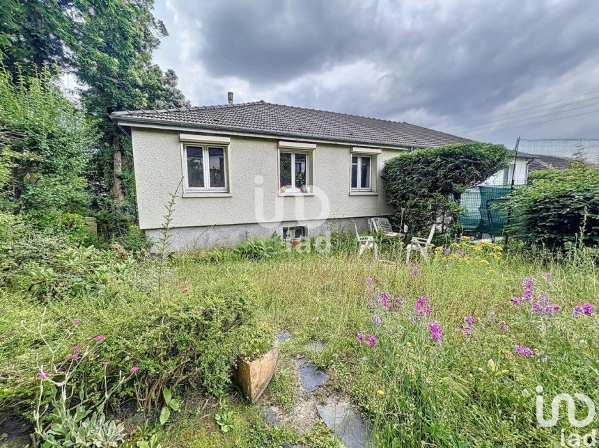 Maison traditionnelle 4 pièces de 86 m² à Le Chesnay (78150)