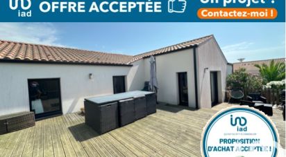 Pavilion 5 rooms of 93 m² in Les Moutiers-en-Retz (44760)