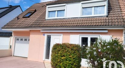 House 6 rooms of 114 m² in Châlons-en-Champagne (51000)