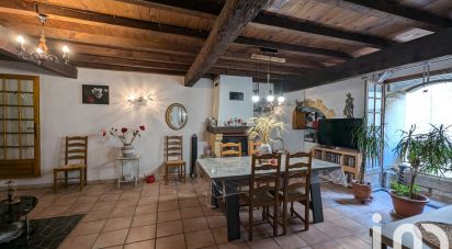 Town house 4 rooms of 195 m² in Montfrin (30490)