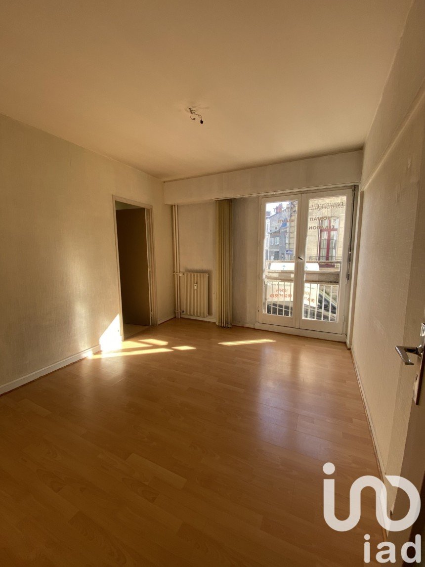 Apartment 2 rooms of 57 m² in Limoges (87000)