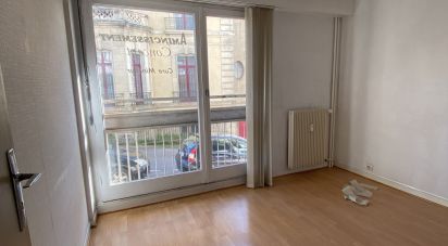 Apartment 2 rooms of 57 m² in Limoges (87000)