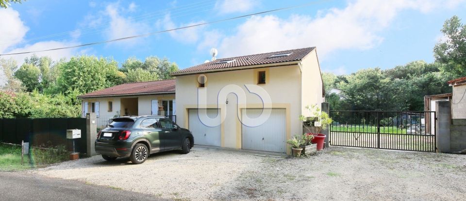 House 7 rooms of 189 m² in Fronton (31620)