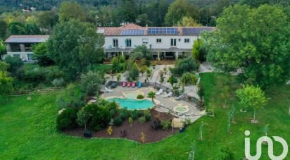 Domaine 14 pièces de 467 m² à Vaudreuille (31250)