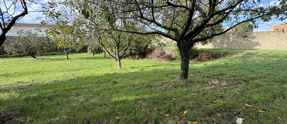 Terrain de 1 184 m² à Saint-Agnant (17620)