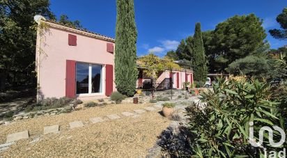 Traditional house 4 rooms of 135 m² in L'Isle-sur-la-Sorgue (84800)