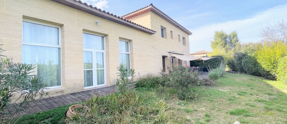 Architect house 12 rooms of 480 m² in Uzès (30700)