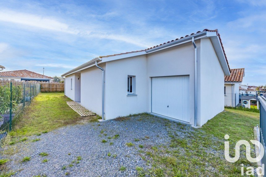 Maison 4 pièces de 90 m² à Saint-Geours-de-Maremne (40230)