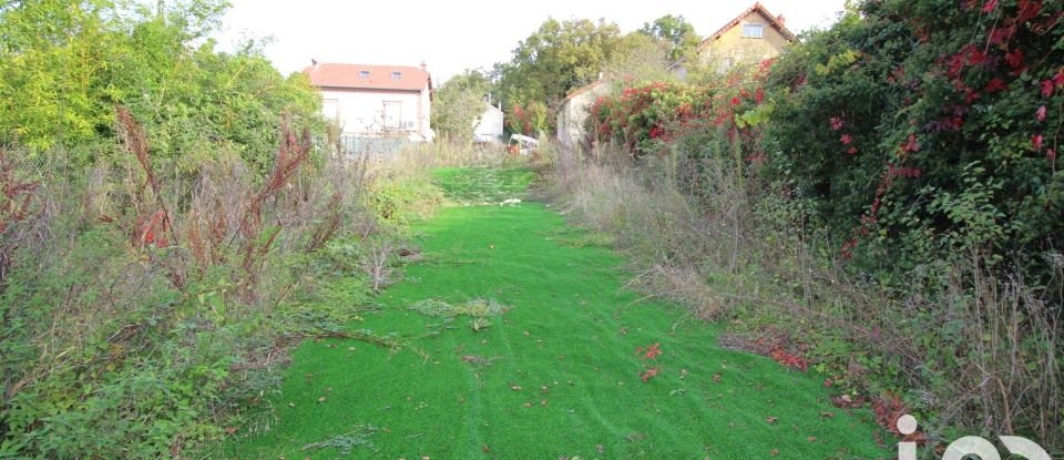 Maison 2 pièces de 100 m² à Lorrez-le-Bocage-Préaux (77710)