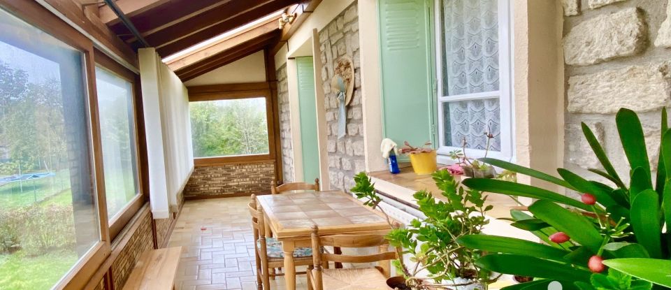 Traditional house 5 rooms of 130 m² in Dugny-sur-Meuse (55100)