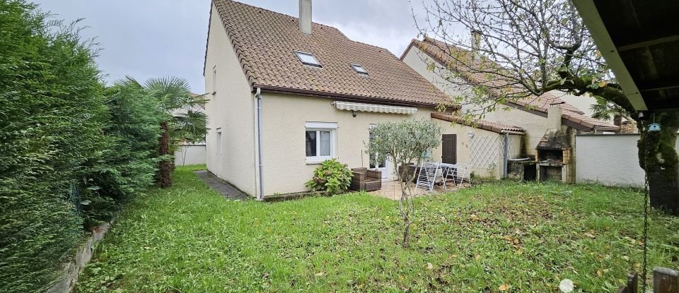 Maison 5 pièces de 96 m² à Pau (64000)