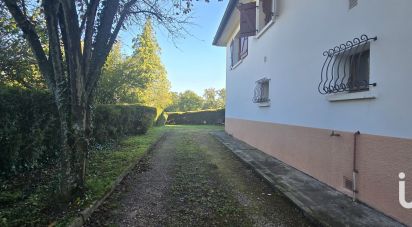 Traditional house 10 rooms of 308 m² in Ferney-Voltaire (01210)