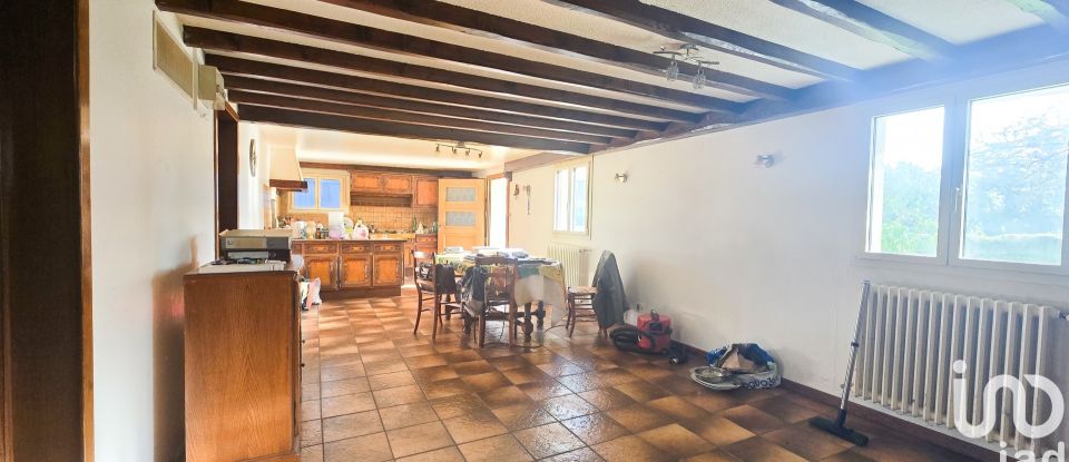 Traditional house 10 rooms of 308 m² in Ferney-Voltaire (01210)