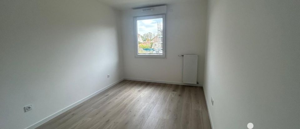 Apartment 3 rooms of 63 m² in Chessy (77700)