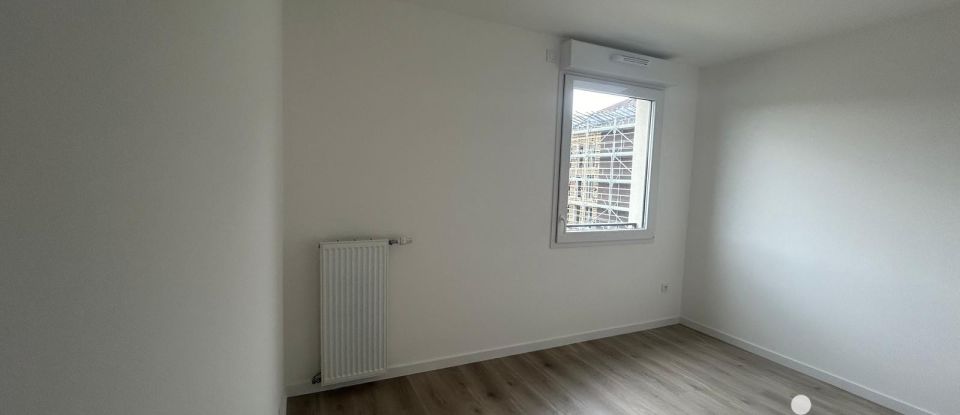 Apartment 3 rooms of 63 m² in Chessy (77700)